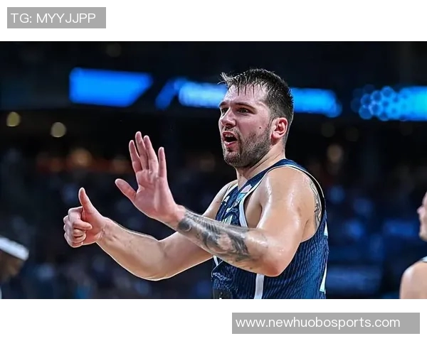 东契奇谈投篮状态与防守挑战AR组合尚未找到最佳感觉 东契奇谈投篮状态与防守挑战AR组合尚未找到最佳感觉