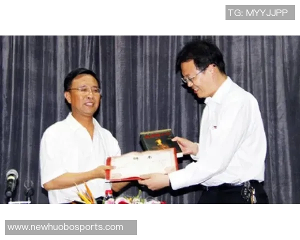 戴伟浚发文祝福于汉超退役感慨万千无法言说再见之情